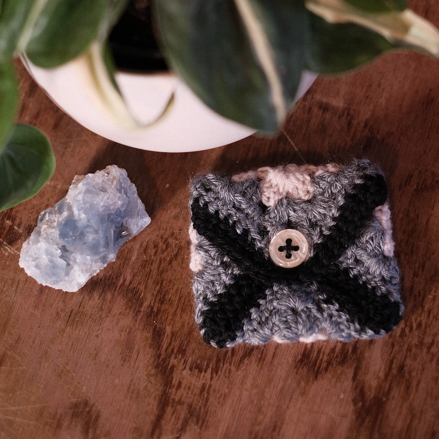 Crocheted card holder